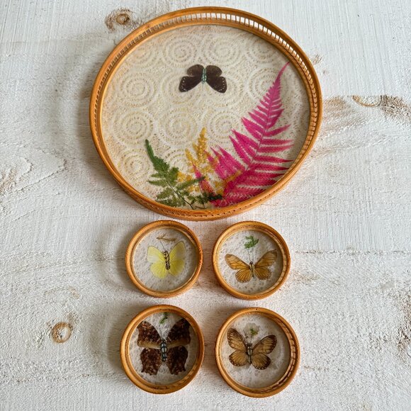 Vintage Round Bamboo Decorative Tray and Coaster Set with Butterflies and leaves - Picture 1 of 8